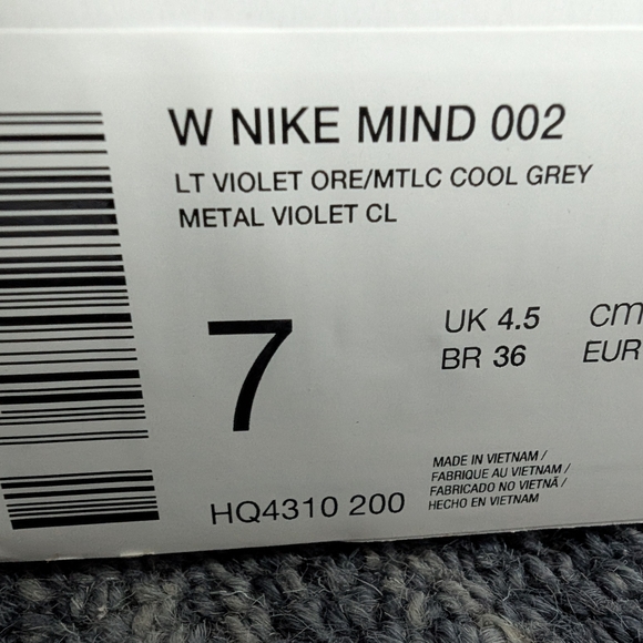 Nike Mind Sneakers Sz 7 *BRAND NEW* - Picture 7 of 7